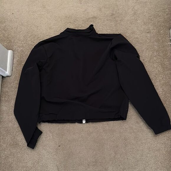 New Nike Small Black/White Windbreaker - Picture 5 of 5